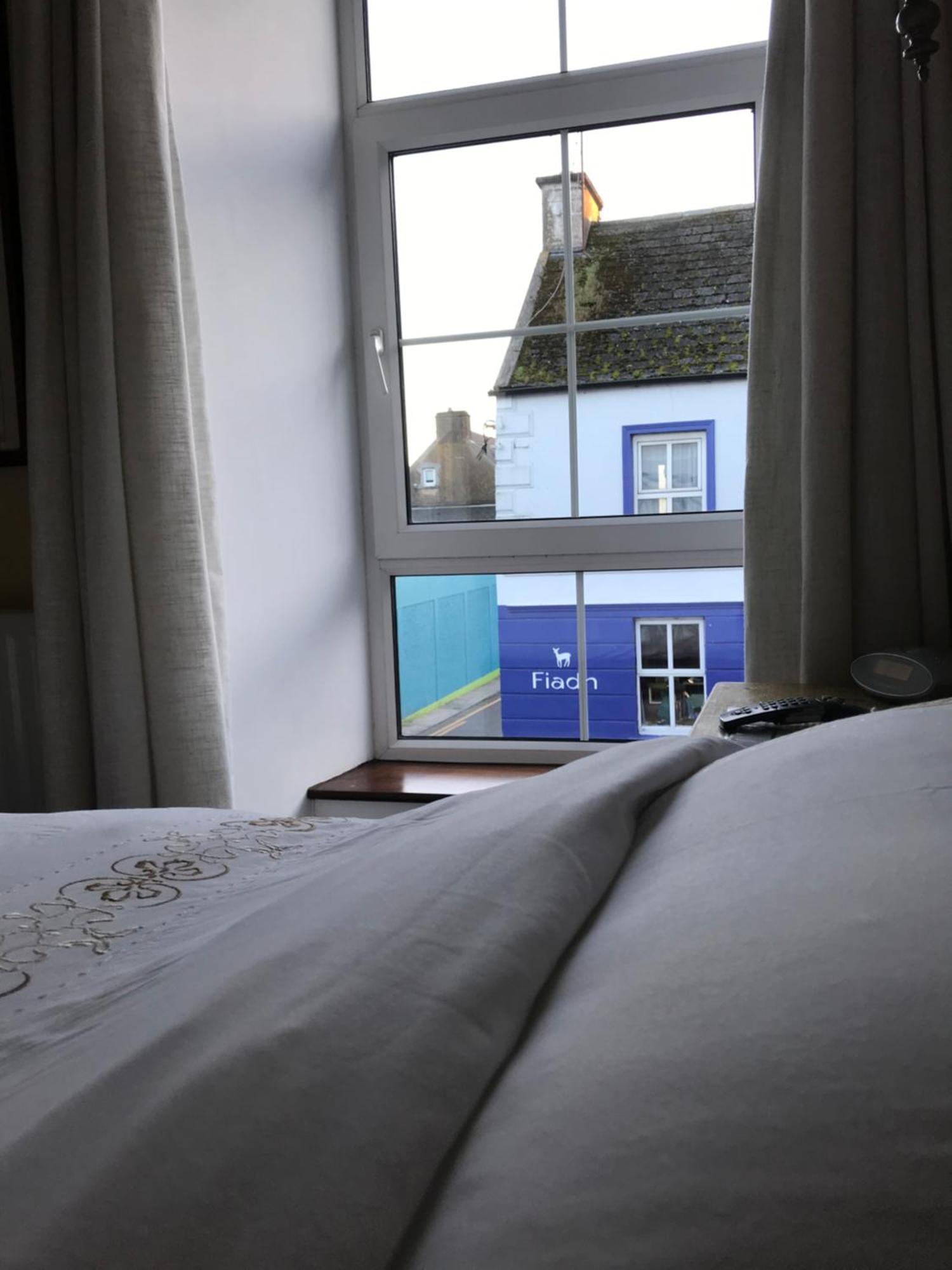 Ashes Seafood Restaurant Accommodation Dingle Exterior foto